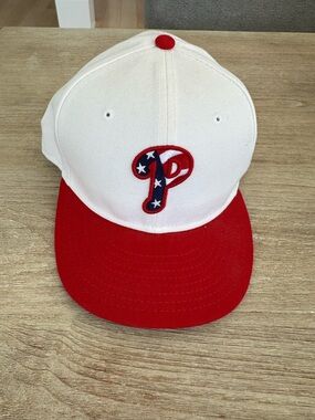Philadelphia Phillies 4th Of July Stars stripes Fitted Hat size 7 5/8th New